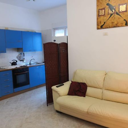 Happy Mare Apartment Su Forti Bagian luar foto