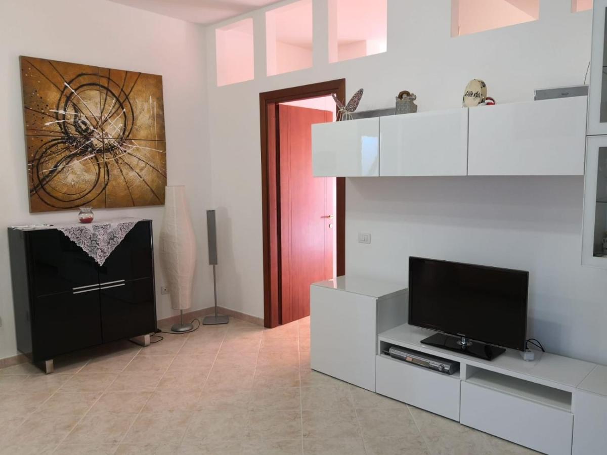 Happy Mare Apartment Su Forti Bagian luar foto